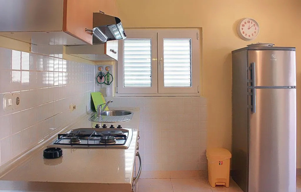 Apartments Rov 722 Medulin Croatia