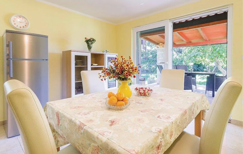 Apartments Rov 722 Medulin Croatia